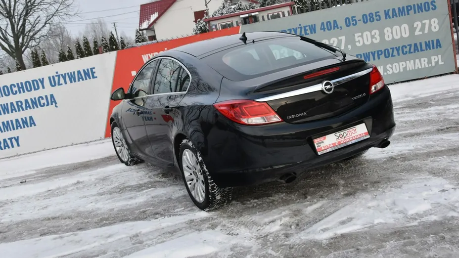 OPEL Insignia -