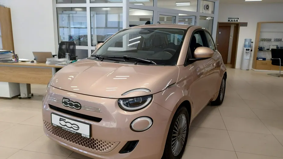 FIAT 500 -