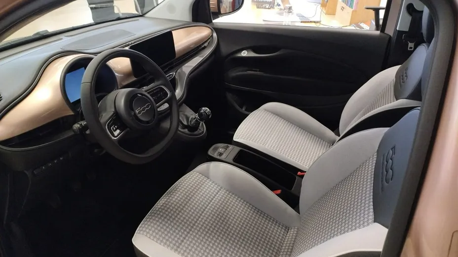 FIAT 500 -