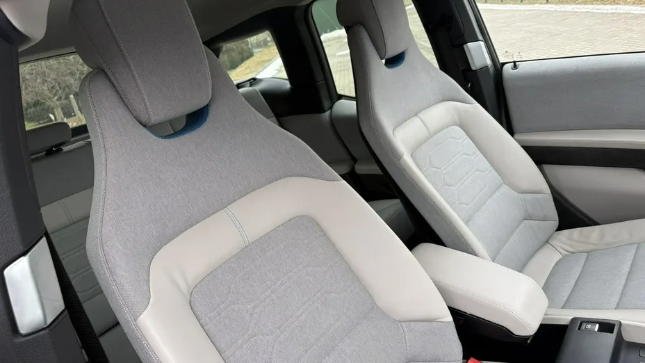 BMW i3 -