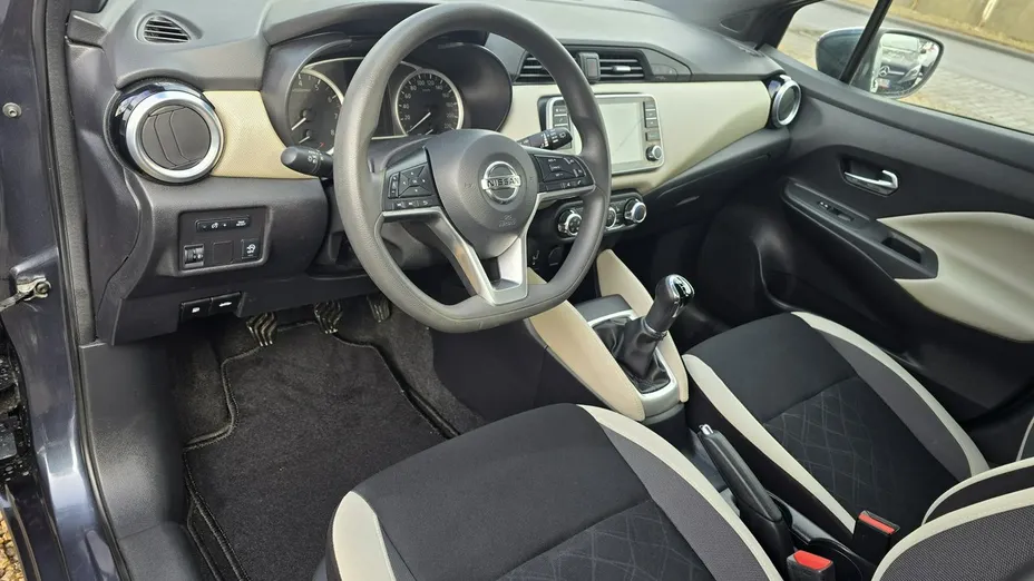 NISSAN Micra -