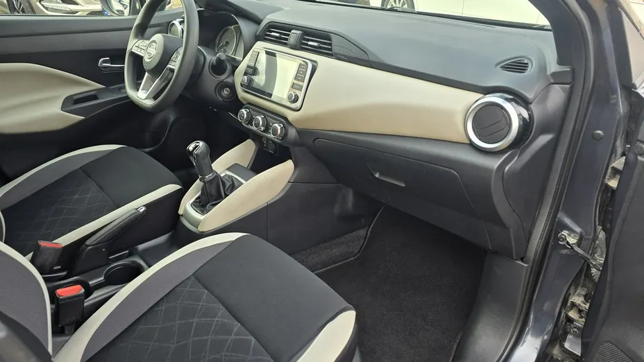 NISSAN Micra -