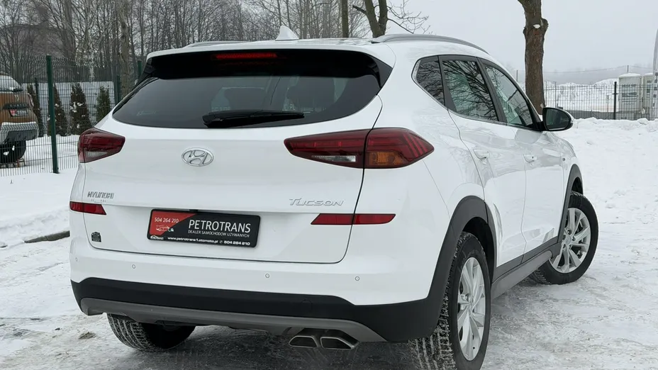 HYUNDAI Tucson -