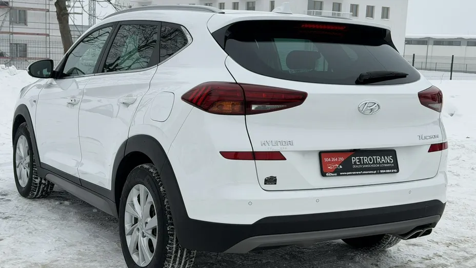 HYUNDAI Tucson -