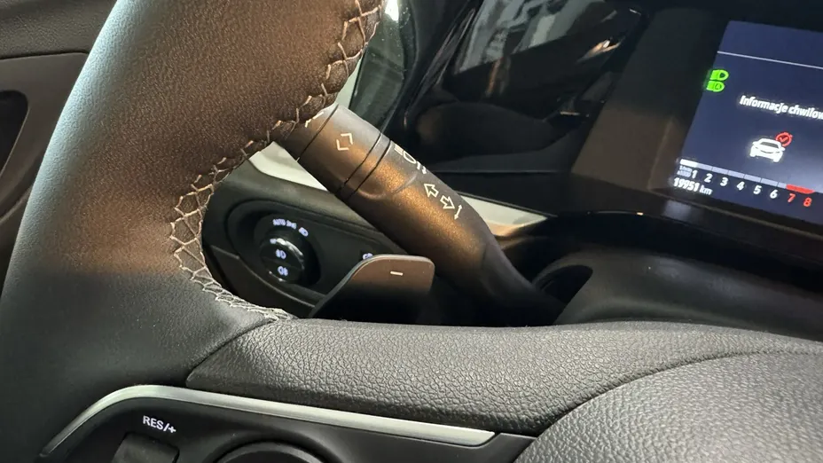 OPEL Grandland X -