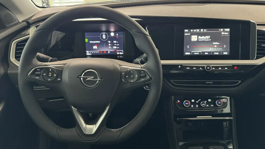 OPEL Grandland X -