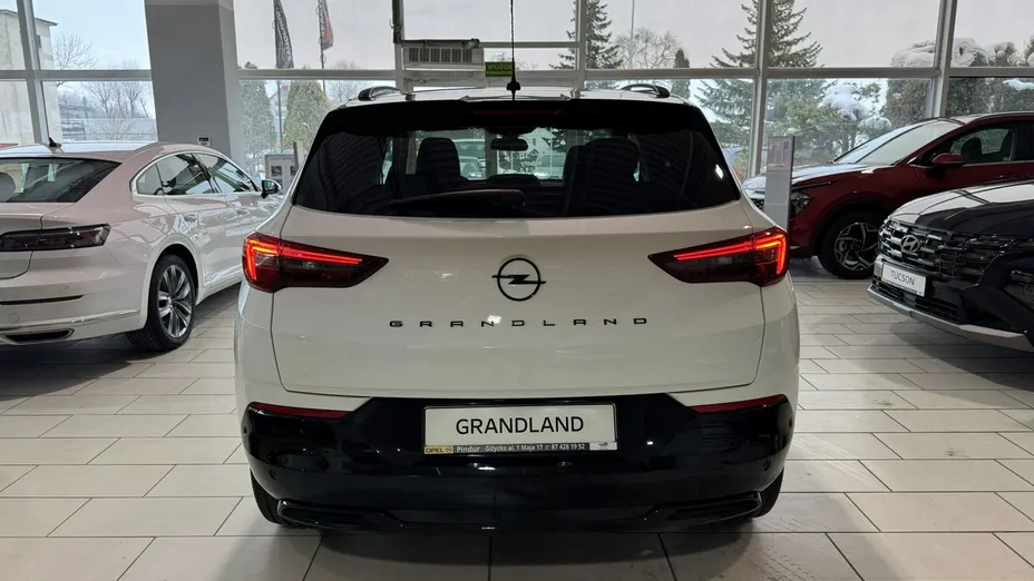 OPEL Grandland X -