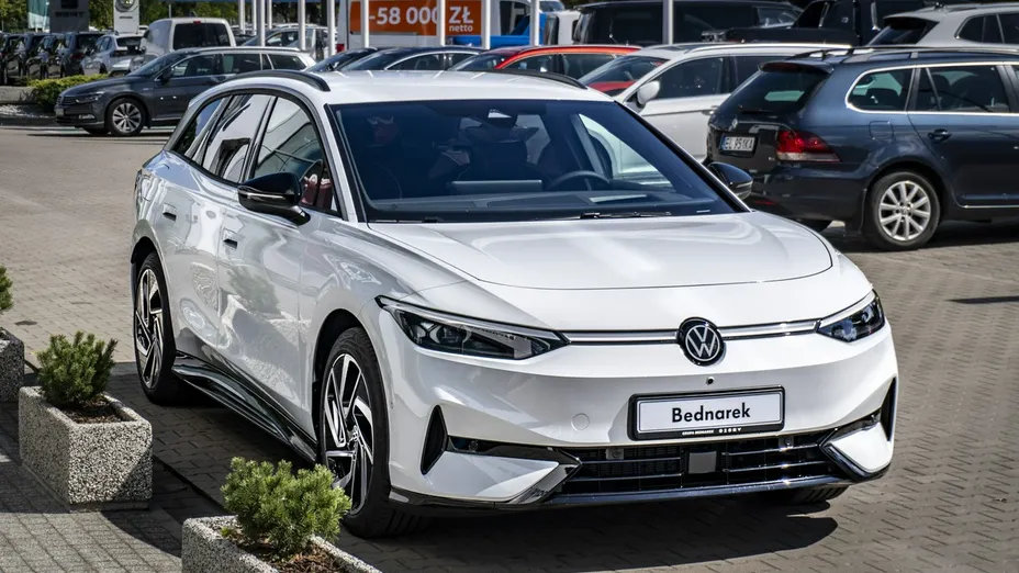 VOLKSWAGEN ID.7 -