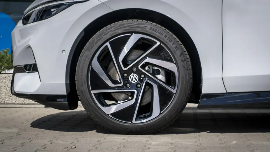 VOLKSWAGEN ID.7 -