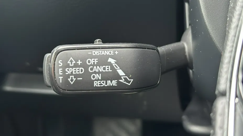 SKODA Superb -