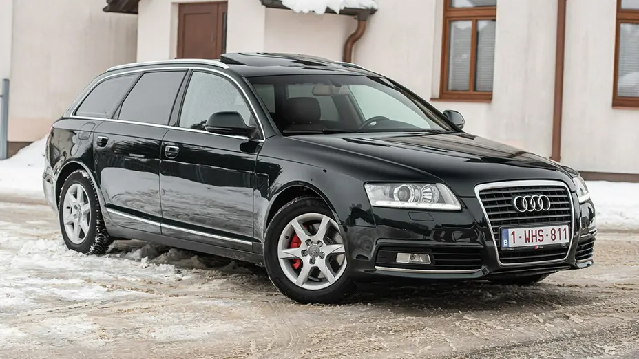 AUDI A6 -