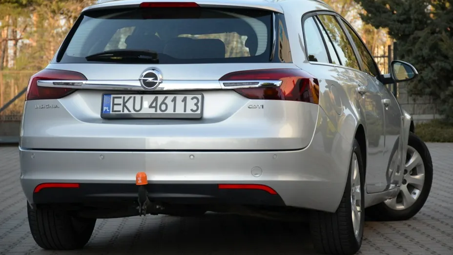 OPEL Insignia -