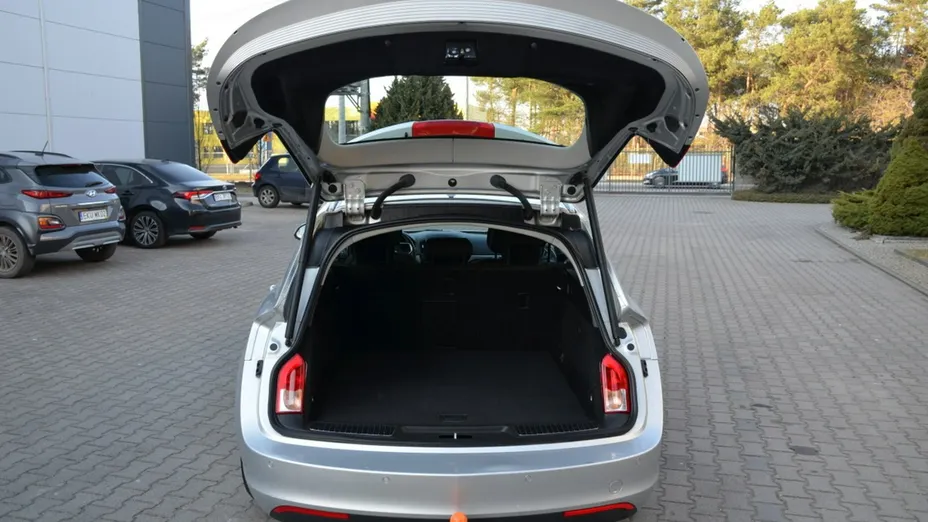 OPEL Insignia -