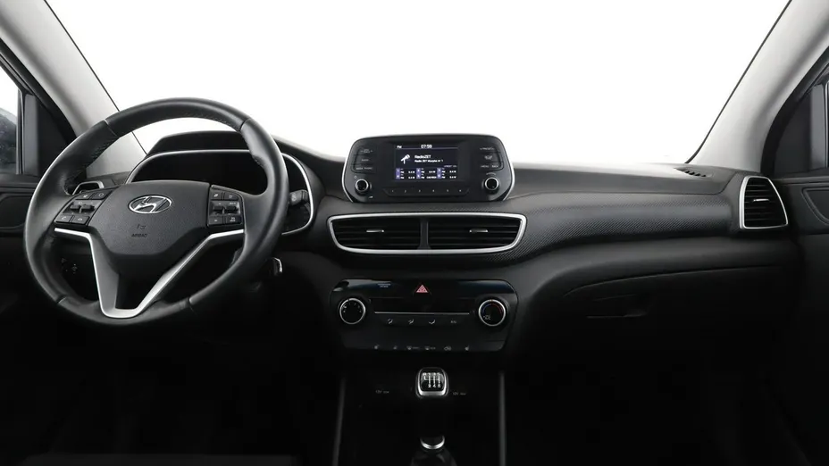 HYUNDAI Tucson -