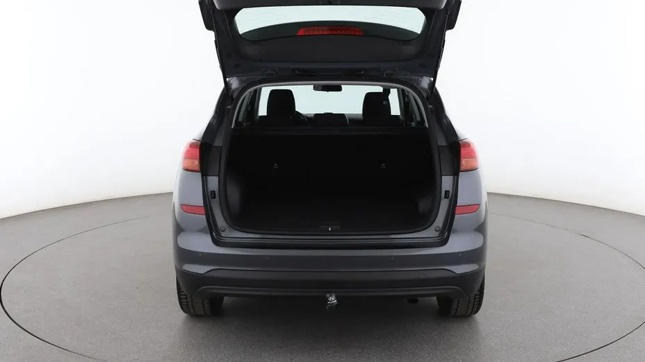 HYUNDAI Tucson -
