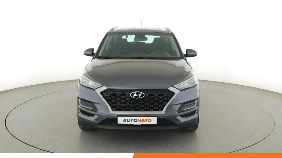 HYUNDAI Tucson -
