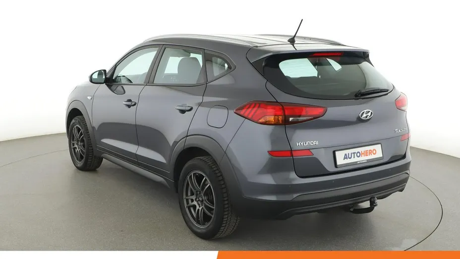 HYUNDAI Tucson -