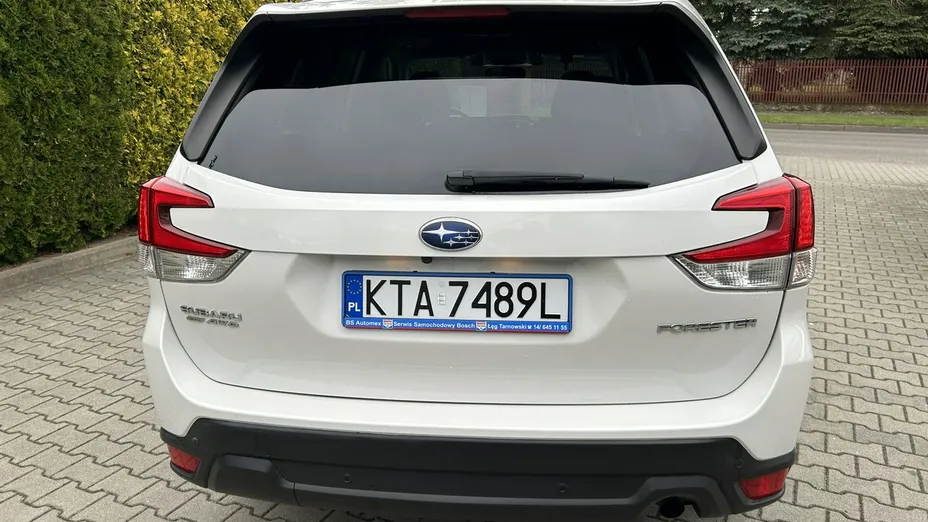 SUBARU Forester -