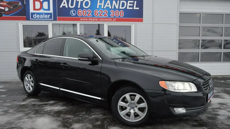 VOLVO S80 -
