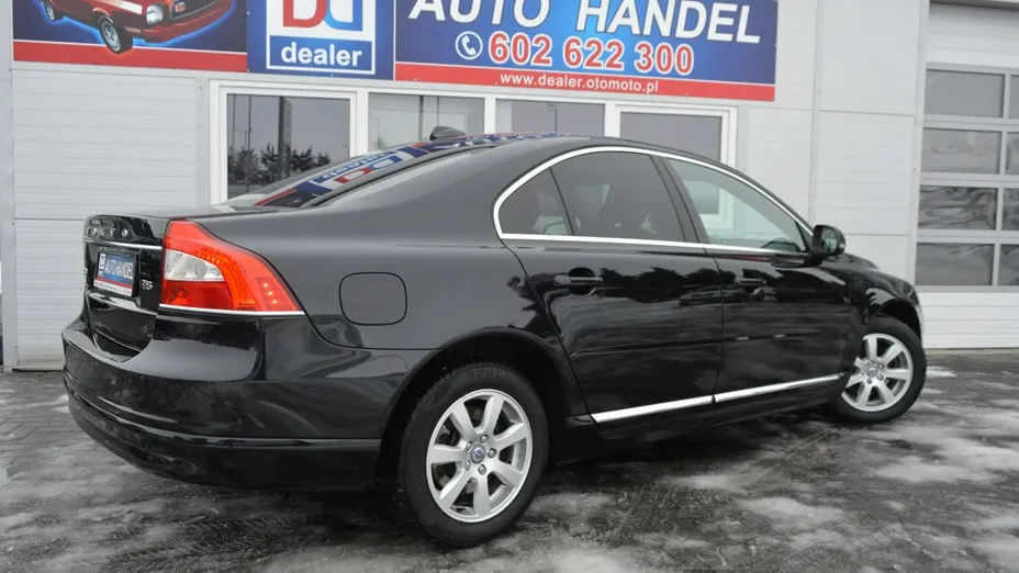 VOLVO S80 -