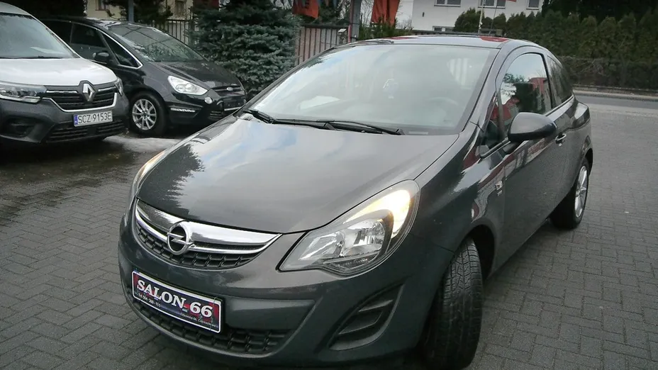 OPEL Corsa -