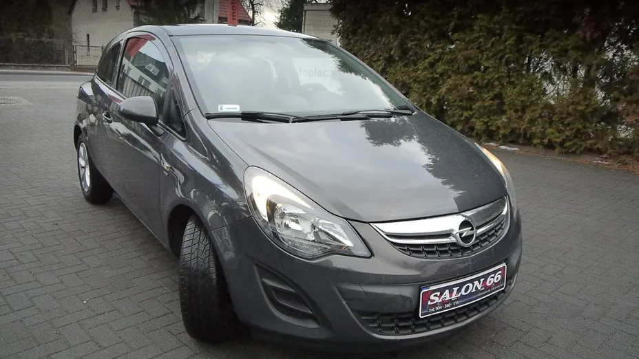 OPEL Corsa -