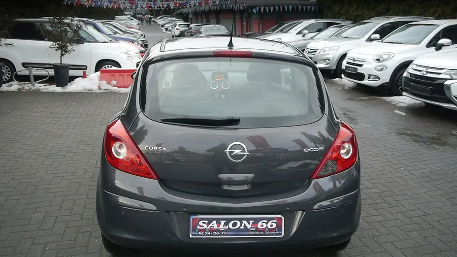 OPEL Corsa -