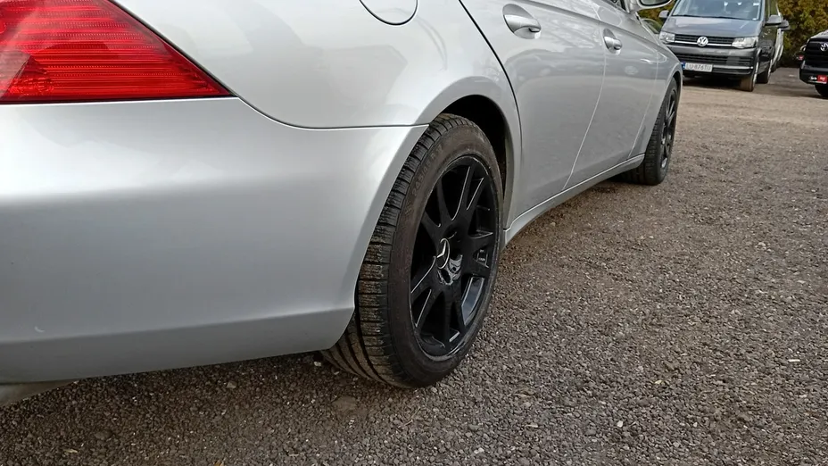 MERCEDES-BENZ CLS -