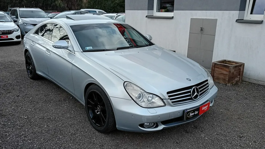 MERCEDES-BENZ CLS -