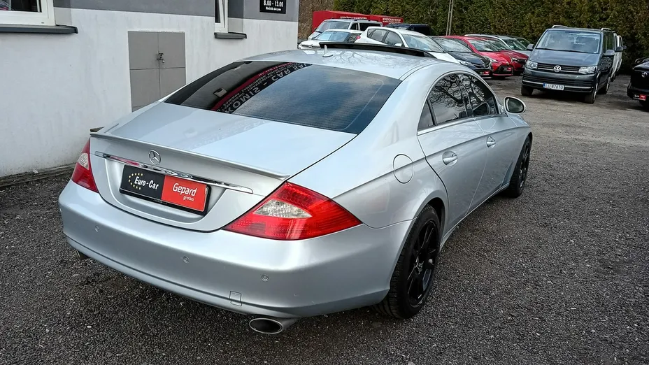 MERCEDES-BENZ CLS -