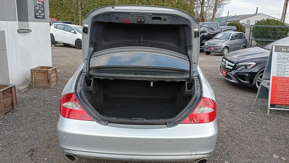 MERCEDES-BENZ CLS -