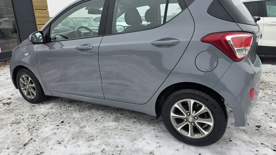 HYUNDAI i10 -