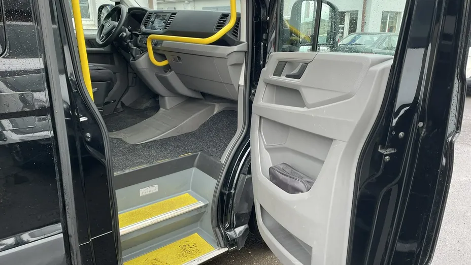 VOLKSWAGEN Crafter -