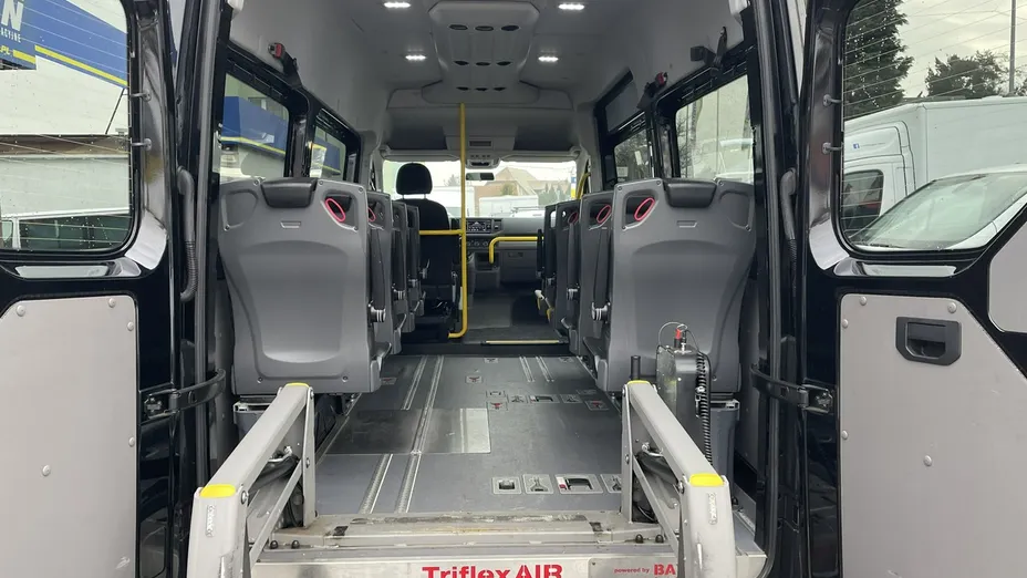 VOLKSWAGEN Crafter -