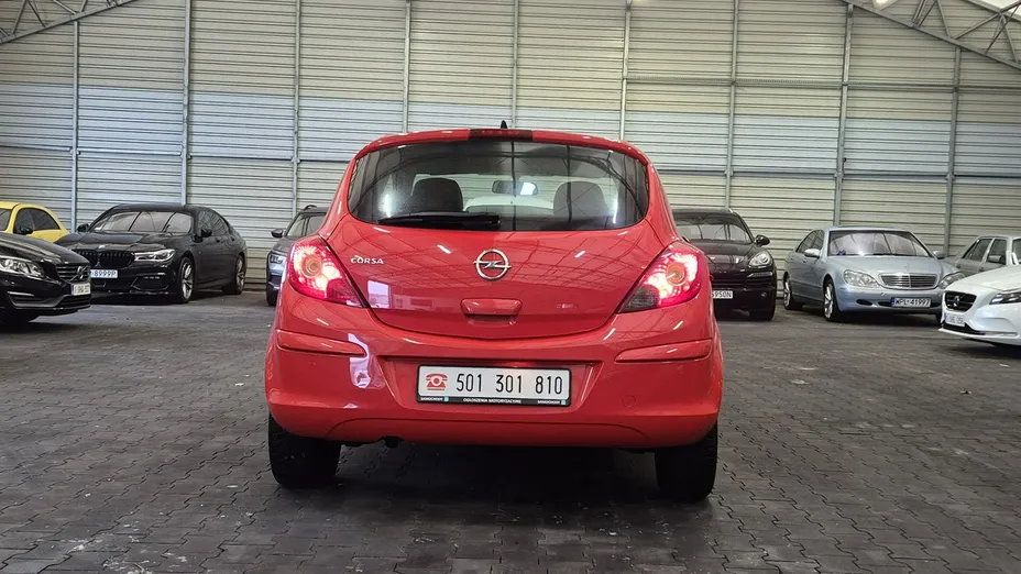 OPEL Corsa -