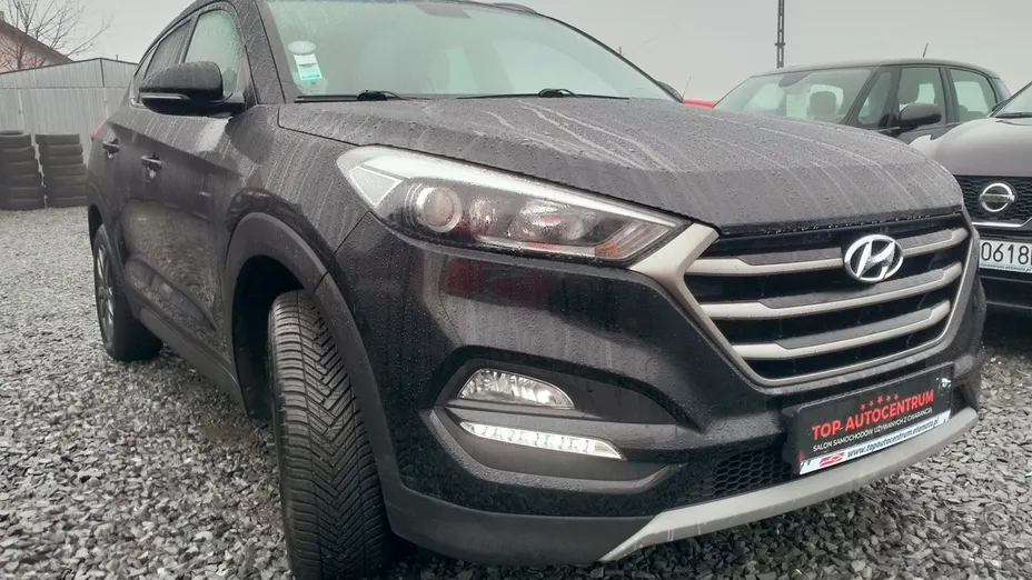 HYUNDAI Tucson -