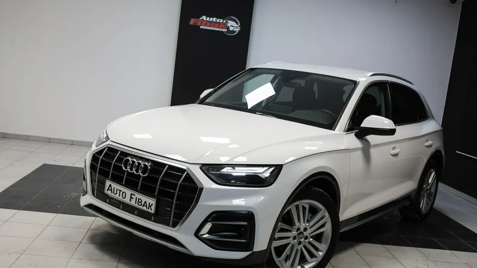 AUDI Q5 -