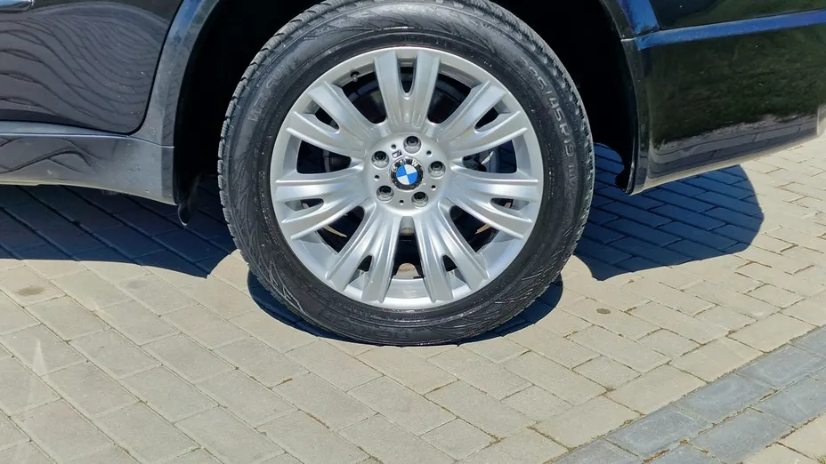 BMW X5 -