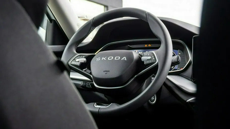 SKODA Octavia -