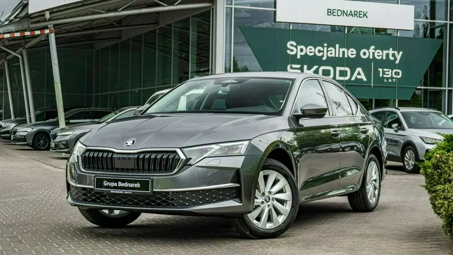 SKODA Octavia -