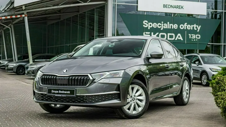 SKODA Octavia -