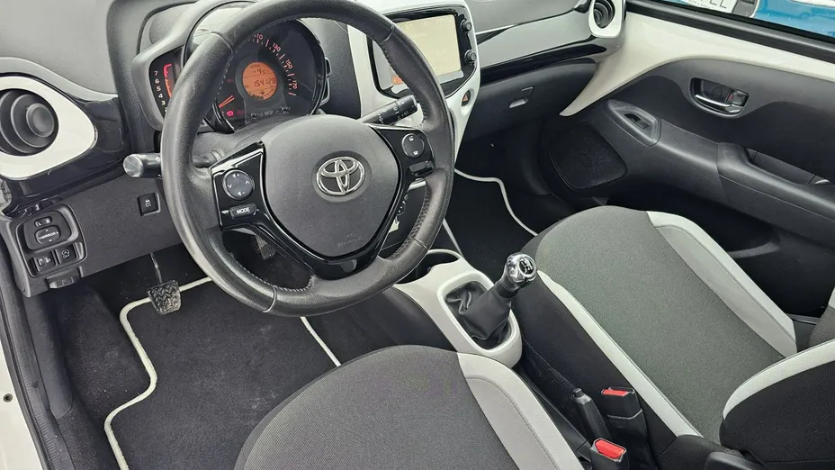 TOYOTA Aygo -