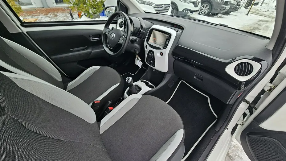 TOYOTA Aygo -