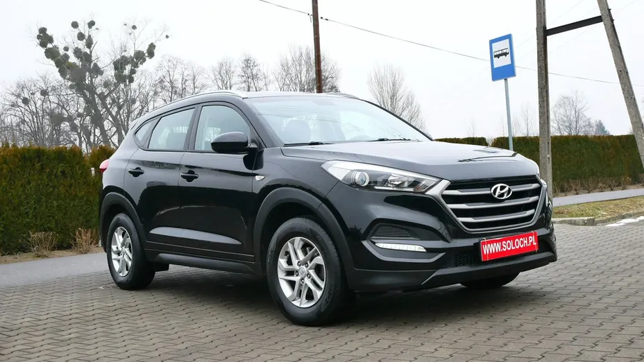 HYUNDAI Tucson -
