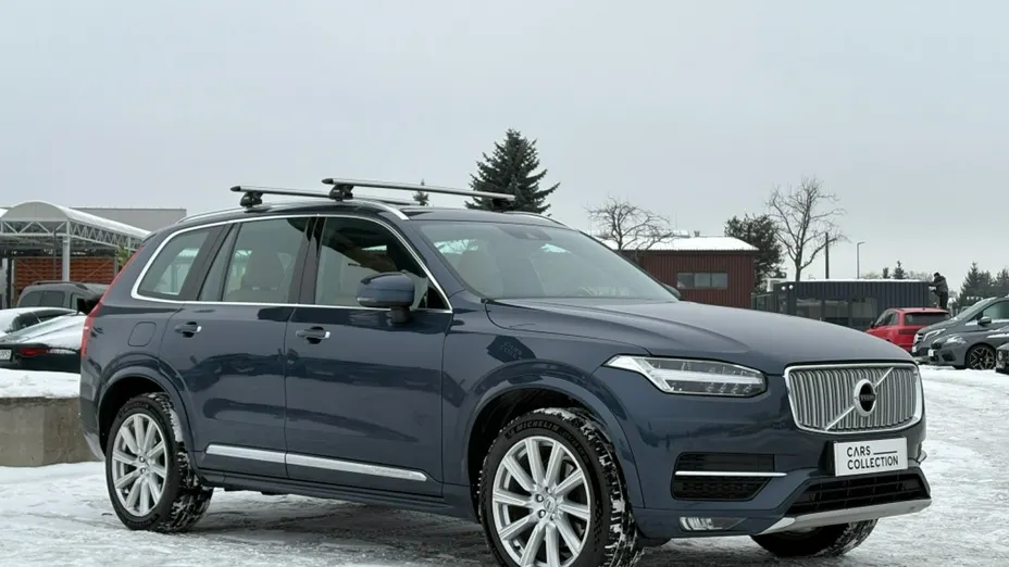 VOLVO XC90 -