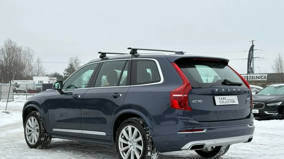 VOLVO XC90 -