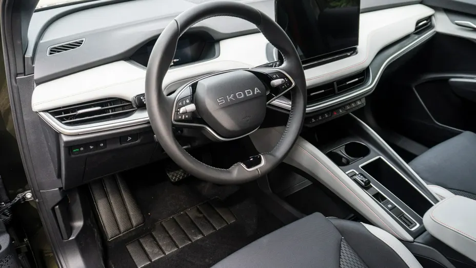 SKODA Enyaq -
