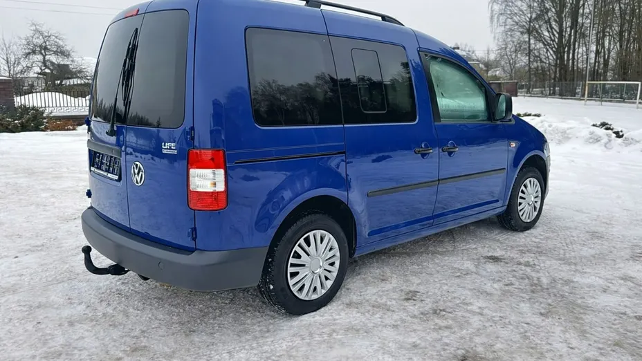 VOLKSWAGEN Caddy -