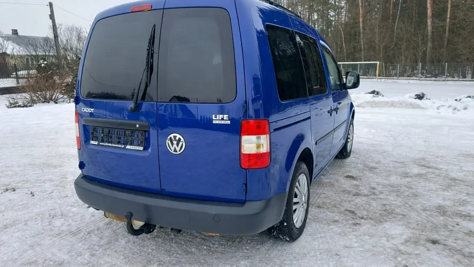 VOLKSWAGEN Caddy -