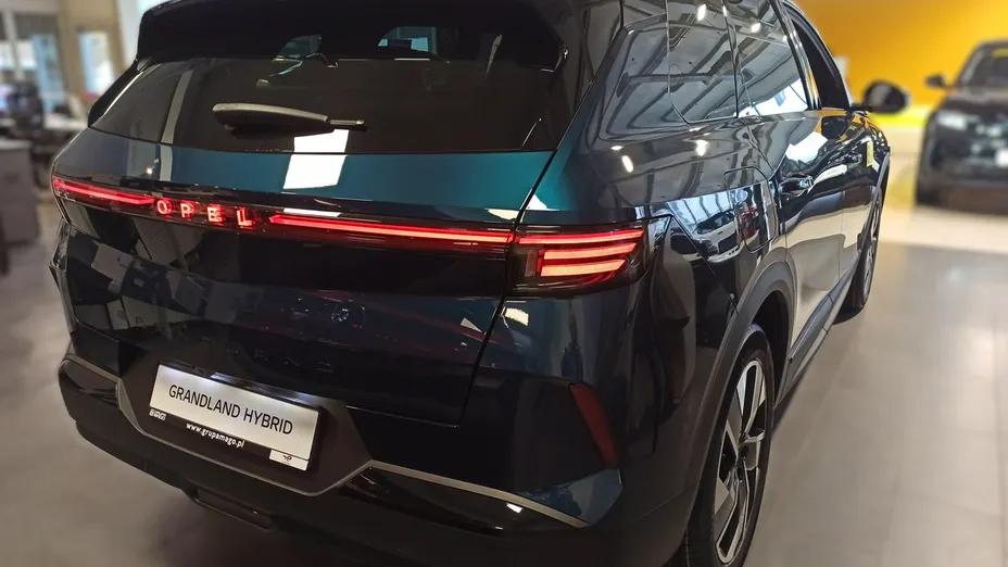 OPEL Grandland X -
